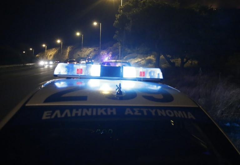 Συμπλοκή στην οδό Μπενάκη στο κέντρο της Αθήνας – Πληροφορίες για πυροβολισμούς